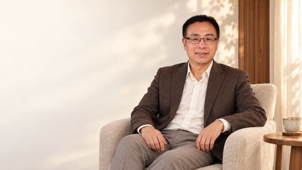 李沐陽主持人形象照